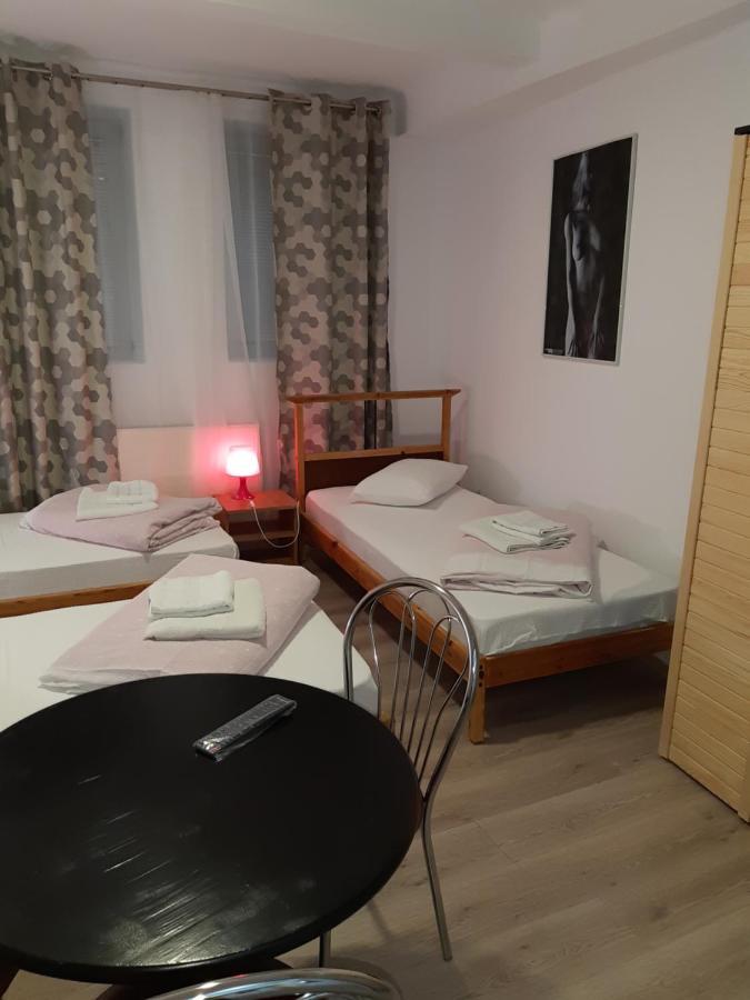 Carol 51 Hostel Βουκουρέστι Εξωτερικό φωτογραφία