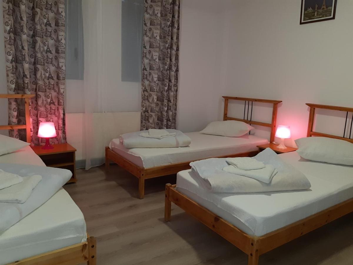 Carol 51 Hostel Βουκουρέστι Εξωτερικό φωτογραφία